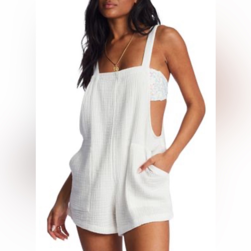 Billabong linen overalls